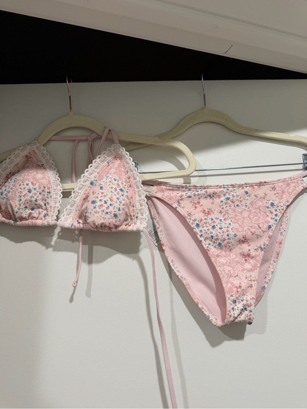 Hollister Light Pink Floral Lace Triangle Bikini - never worn